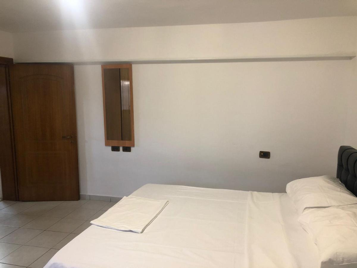 The Sunset Villa Leven Vlorë Εξωτερικό φωτογραφία